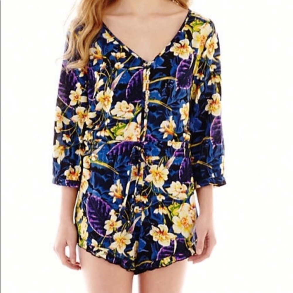 California Gypsy Romper Playsuit Size X Large NWT